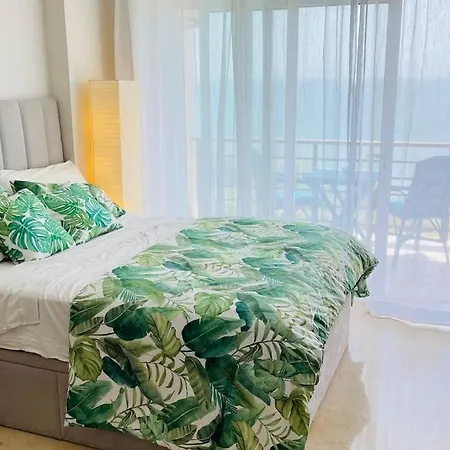 Amazing Sea Views & Front Of The Appartement